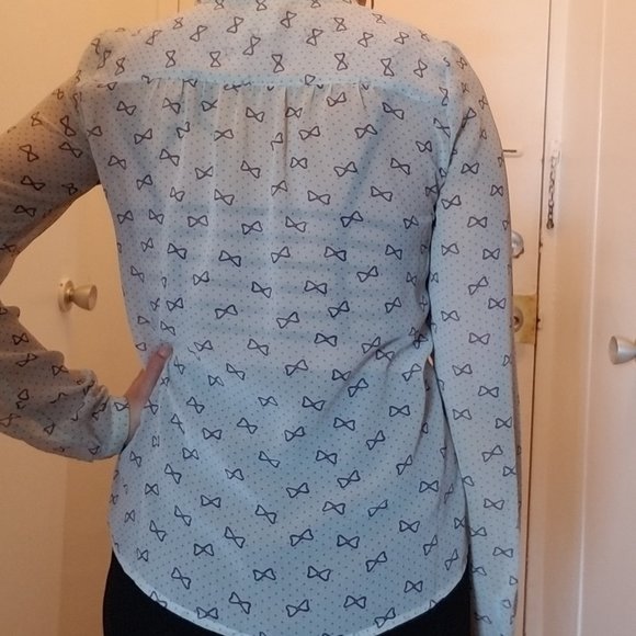 EUC - LC Lauren Conrad XS Print Bow-Front Blouse - Picture 4 of 4